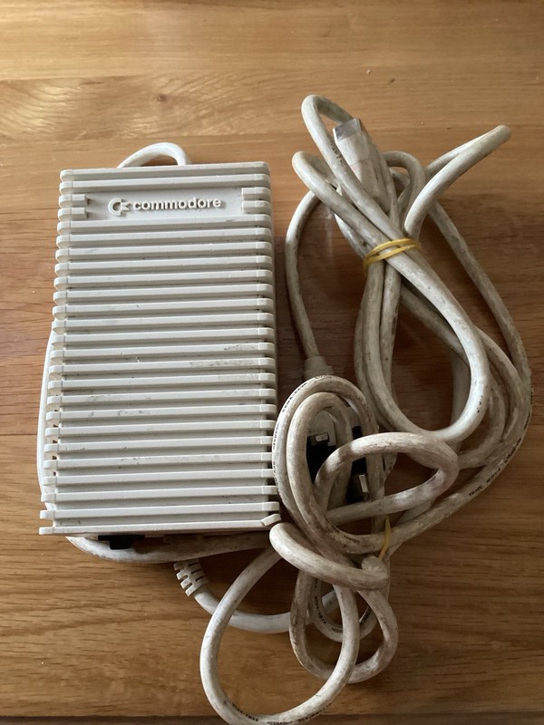 Commodore Amiga 500 / 600 / 1200 Computer Power Supply 391029-02