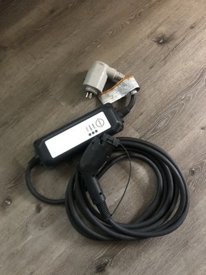Nissan Leaf EV Charger OEM 120/240V 30a  Charging Cable 296900