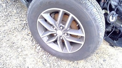 Used Wheel fits: 2017 Jeep Grand cherokee 18x8 aluminum polished with painted po