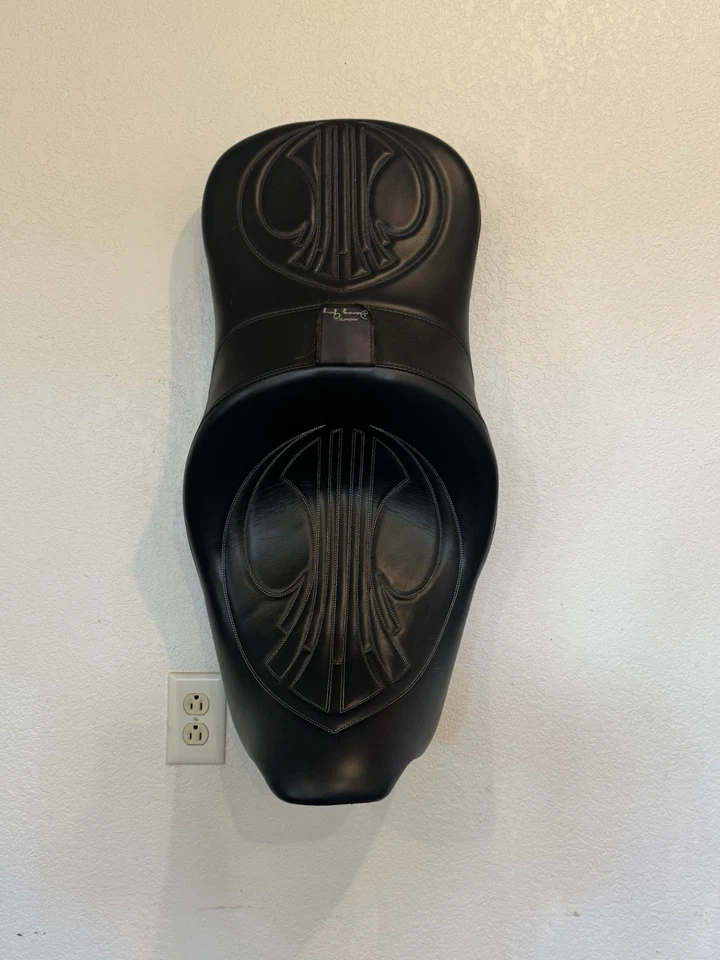 Asiento de cuero gris Danny Foto 2 de 3