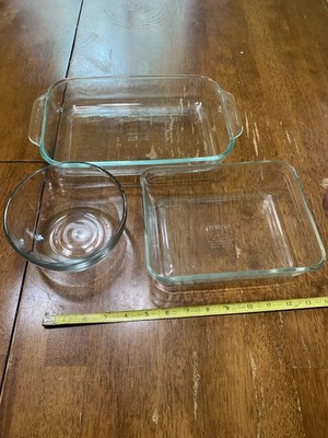 Set of 3 Pyrex Large/Casserole Dishes 6 cup / 1.5L and 2.2QT / 2L + Bowl