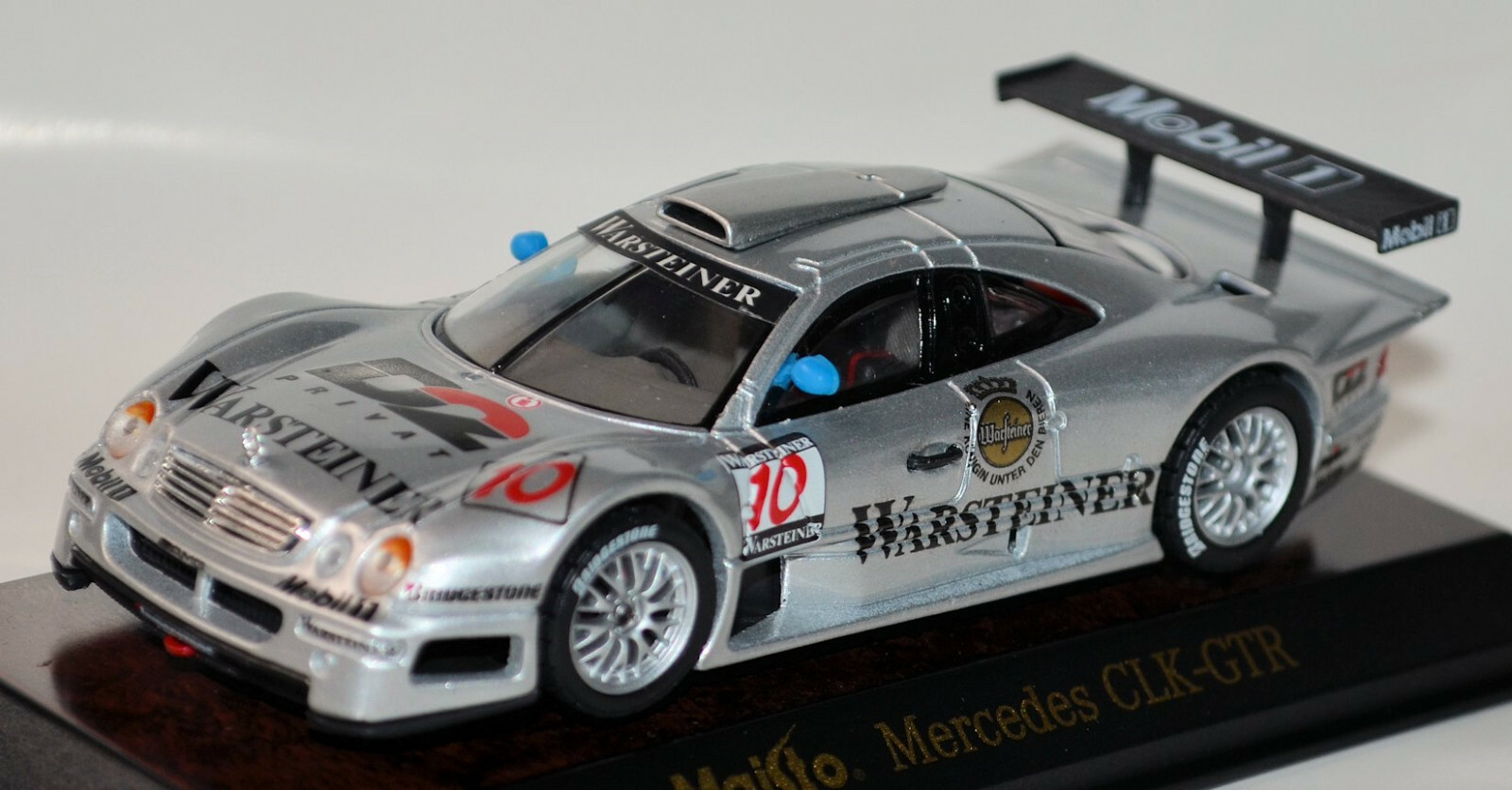 Mercedes Benz CLK-GTR Warsteiner Winner Suzuka 1997 #10 Nannini 1:43 Maisto