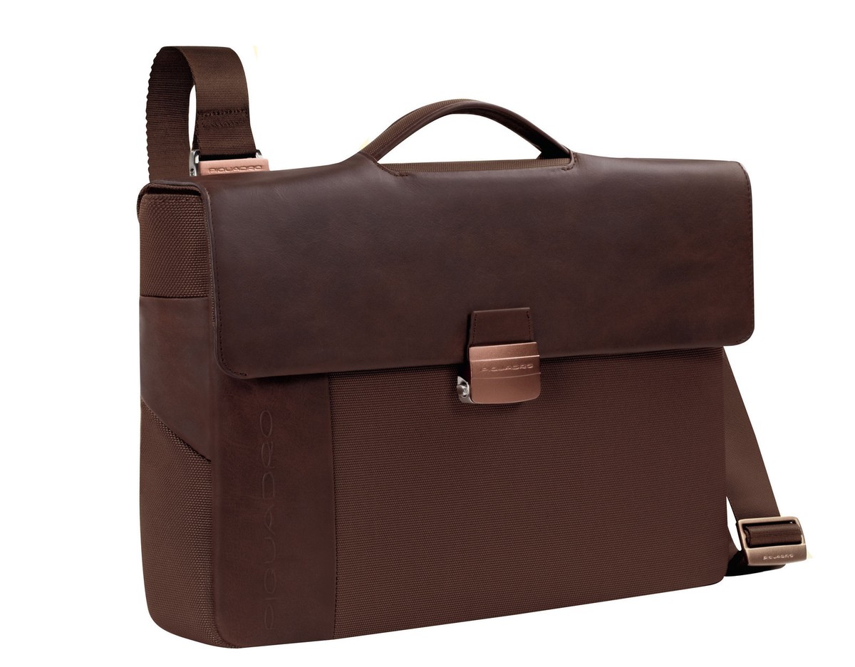 Piquadro PQ7 Brown Slim Briefcase, organized, one compartment