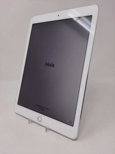 Apple iPad Pro (9.7-inch) A1673 256 GB, Wi-Fi, 9.7 in - Silver