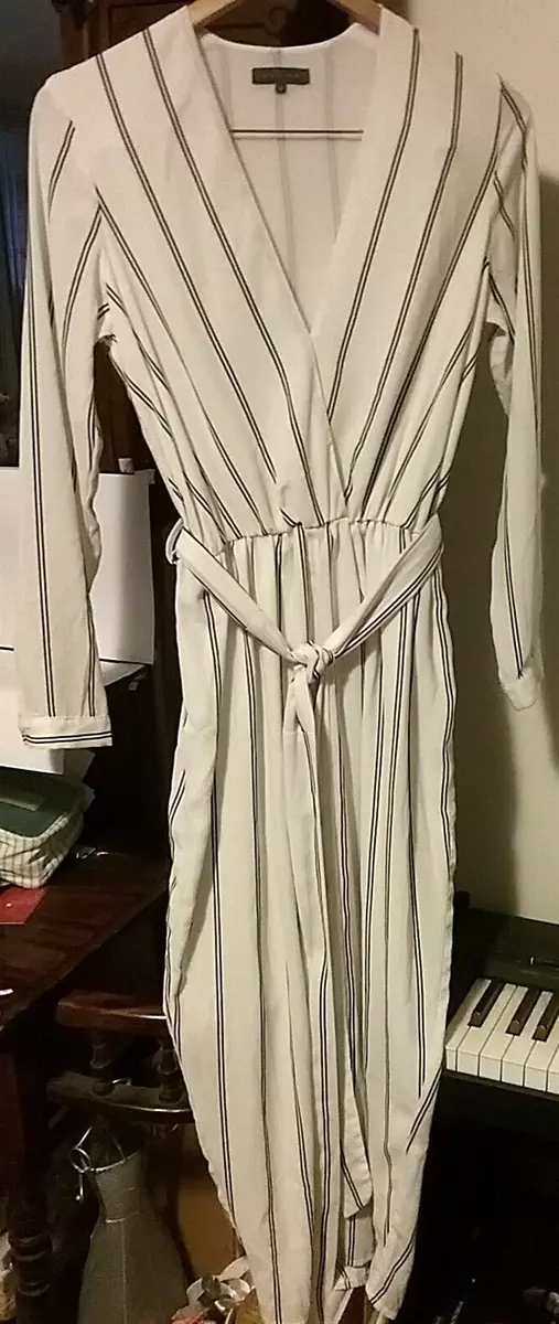 Sheike black and white hotsell dress