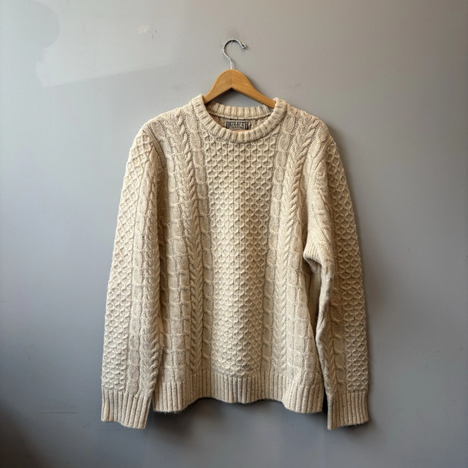 Duluth Trading Co. Shetland Wool Cable-Knit Fisherman Sweater Men's Large Cream