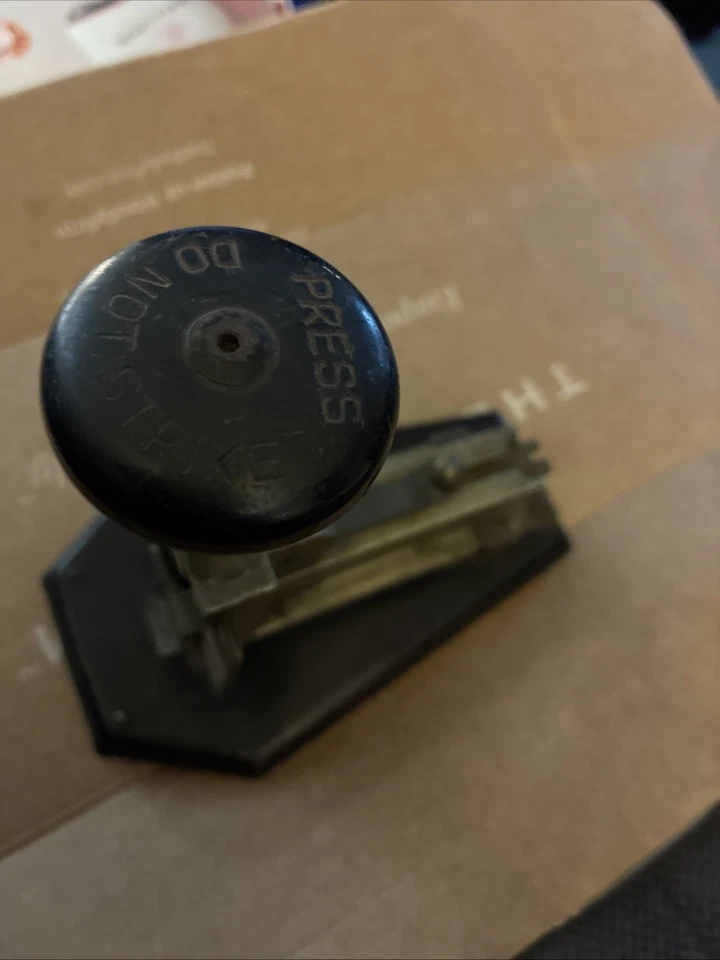 Grapadora de colección rara Parrot Speed Fastener Corp (Alemania) Foto 4 de 4