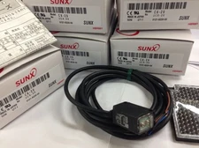 NEW IN BOX SUNX Photoelectric Sensor CX-29 *yt