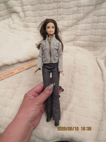 Twilight Saga Doll Bella Gray Jacket