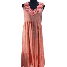 Old Navy Pink Ditsy Floral Ruffle V-Neck Tiered Maxi Dress spring boho feminine