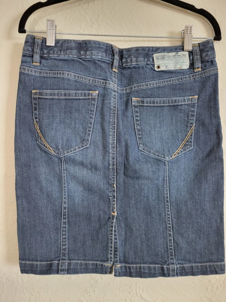 Falda lápiz vaquera Converse One Star talla 6 lavado oscuro Foto 2 de 4