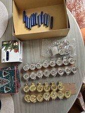 Konvolut Baumkerzenhalter & Christbaumkerzen (Bolsius u.a.) &ndash; Nostalgie