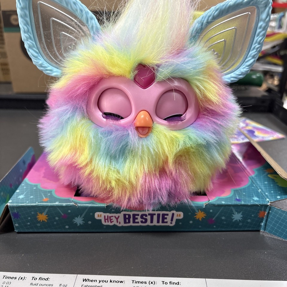 Poupée Furby Tie Dye Interactive - Hasbro, Pour Enfants 5-7 Ans