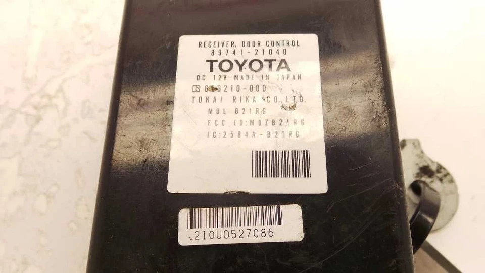 06 TC SCION Relay, Electrical DOOR CONTROL RECEIVER 89741-21040 - Image 4 of 4