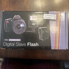 Vivitar Digital Slave Flash for Canon digital SLR cameras 