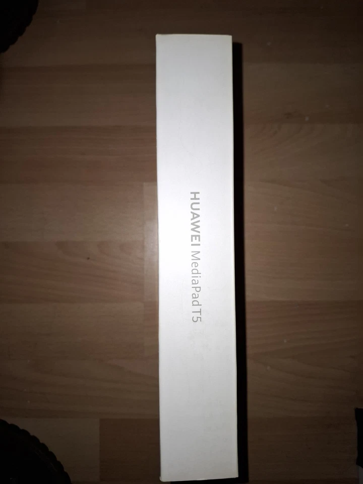 Huawei MediaPad T5 LTE 16GB, Wi-Fi + 4G (Ohne Simlock), 10,1 Zoll - Schwarz - Bild 4 von 4