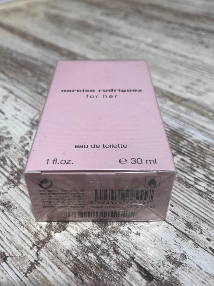 Narciso Rodriguez For Her Eau De Toilette Spray 1 fl oz - SELLADO DE FÁBRICA Foto 2 de 2