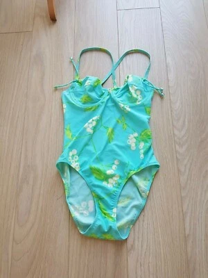 superbe maillot de bain 1 piece HUIT taille 40/90B - Photo 1/4