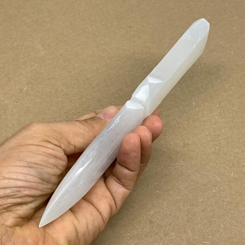 110g, 7.5"x1.3"x0.5", Natural Selenite Crystal Dagger (Satin Spar), B36044 - Picture 4 of 13