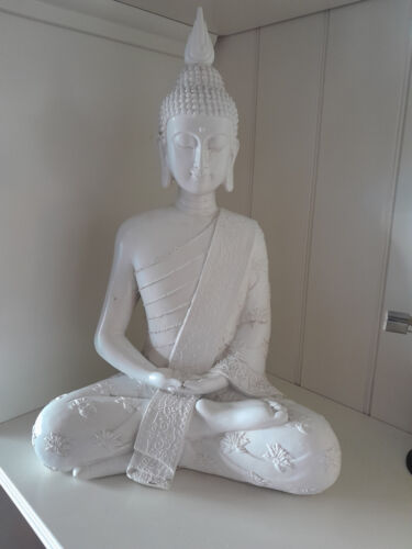 Buddha Figur in weiß Thailändischer Budda Höhe 30 cm - Bild 1 von 2