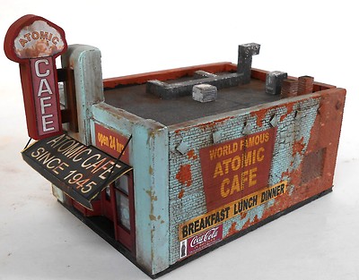 Downtown Deco O Scale Building Kit Atomic Cafe Kit + Bonus Sidewalks!