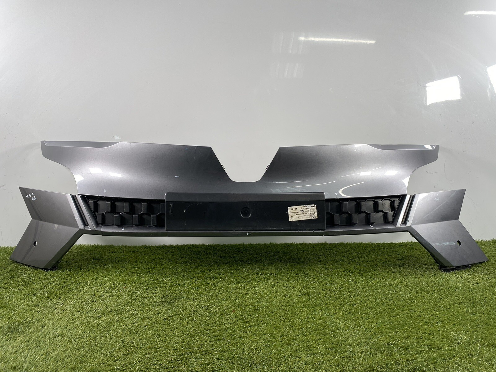 GENUINE RENAULT MEGANE E-TECH 2022 2023 2024 FRONT BUMPER p/n  