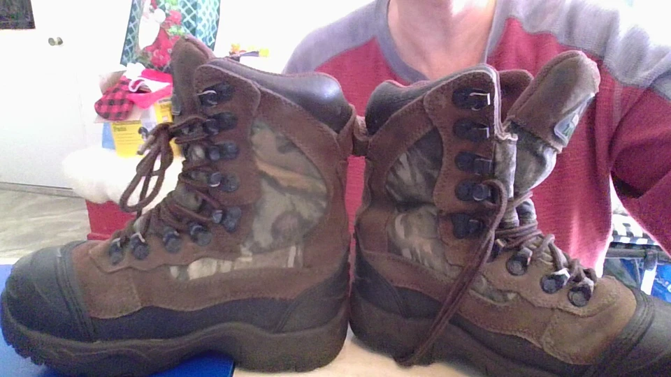 Heavy Duty Hunt or Hike! Rocky size 1 Camo Thinsulate Ultra Insulated Lace Boots - Image 3 of 4