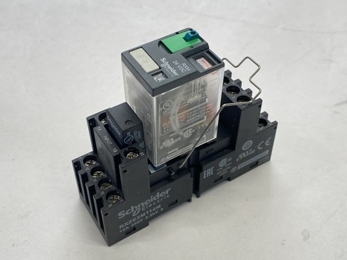 Schneider Electric RXM4AB2BD Relay 10A 250VAC w/ RXZE2M114M Base RXM040W Diode