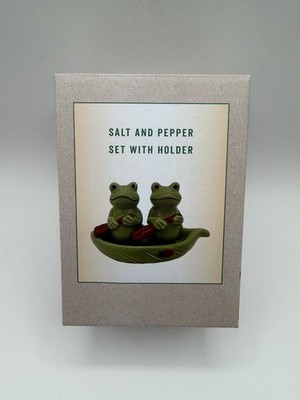 Cracker Barrel Frogs In Leaf Boat Salt & Pepper Shaker Set w/Holder Secret Garde