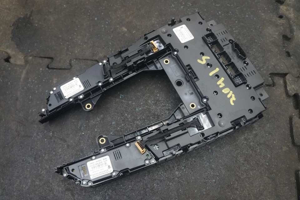 Heat AC Climate Control Switch Panel 97065320304 OEM Porsche Panamera 970 10-13 - Image 3 of 4