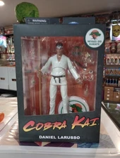 Cobra Kai Series 1 Deluxe Daniel LaRusso Action Figure Diamond Select Toys