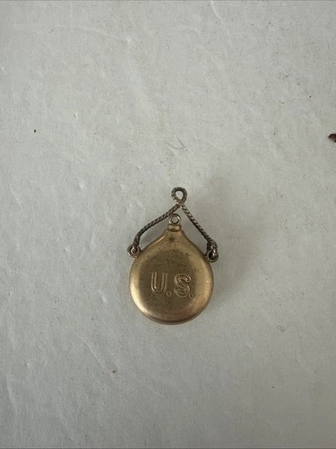 Vintage US Military Canteen Shaped GAR Civil War Reunion?