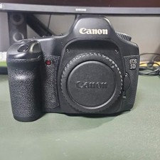 Canon EOS 5D DSLR Camera Kit - Entry Level, Full Frame Official