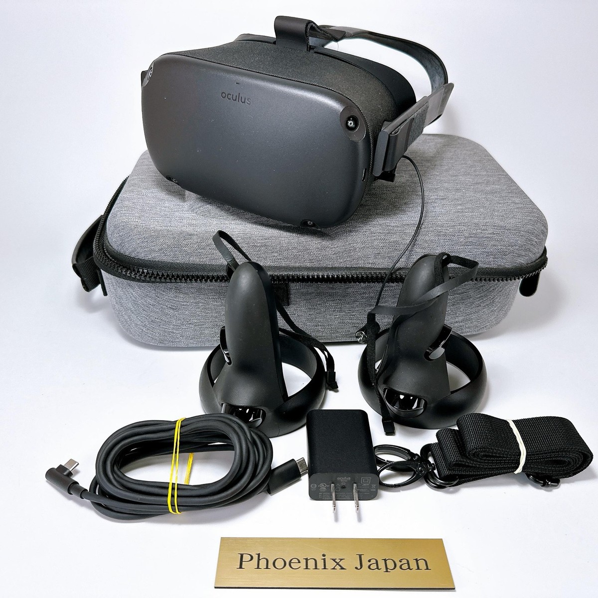 Meta Oculus Quest 1 VR Headset 64GB Black with 2 Controllers Case