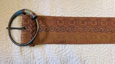 NWT ANTHROPOLOGIE Boho Genuine Leather Wide Belt - Antique Brass Toned Buckle VINTAGE 80s WIDE Metal Statement Belt - Brutalist Inspired  main image 3
