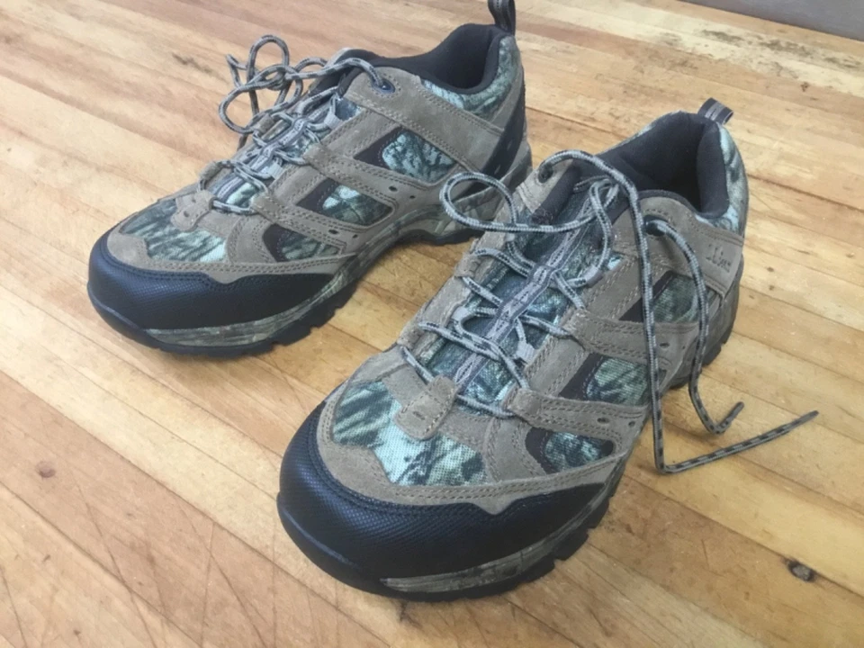 L.L. Bean Hiking, Hunting Shoe Boots-Camouflage Size 10.5 wide - Image 3 of 4