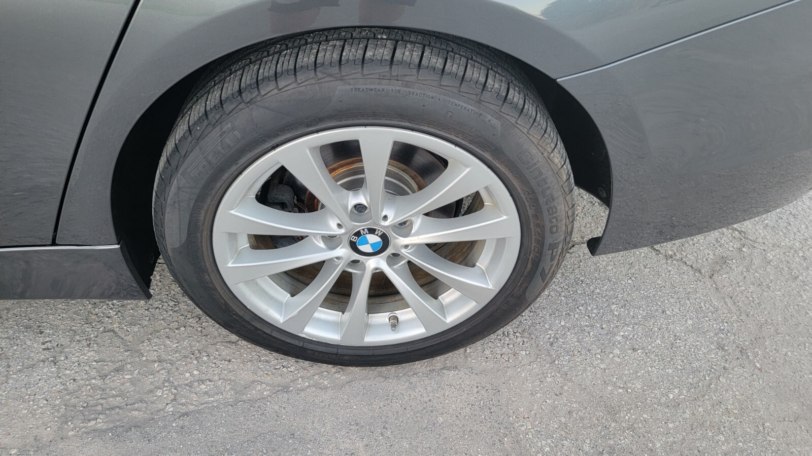 BMW 3-Series - Image 13