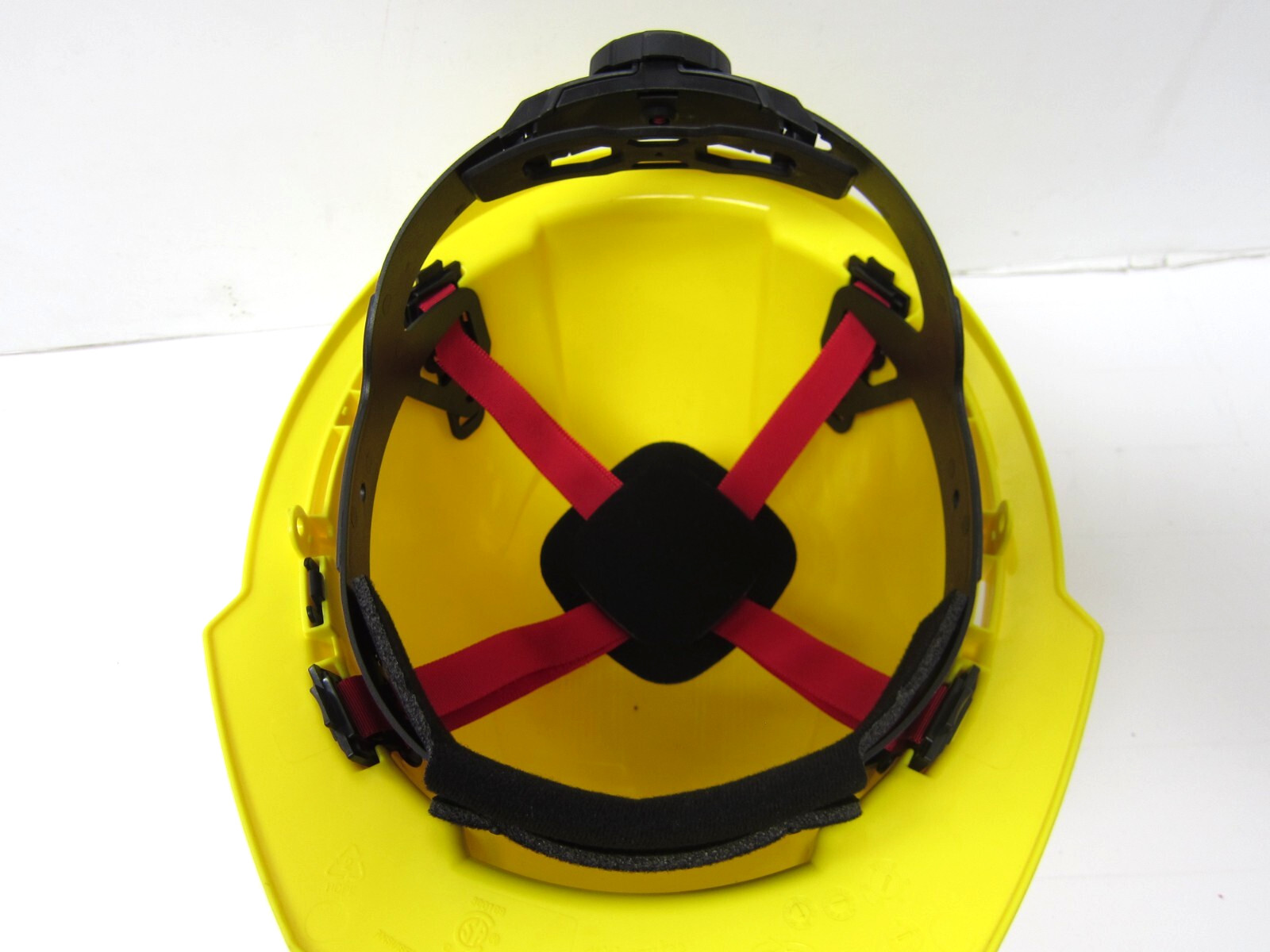 Milwaukee BOLT Front Brim Hard Hat With 4Pt Ratcheting Suspension Type 1 Class E