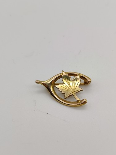 Wishbone Brooch Rolled Gold Antique Jewellery Lucky Charm Maple Leaf 1920s VTG - Picture 2 of 6