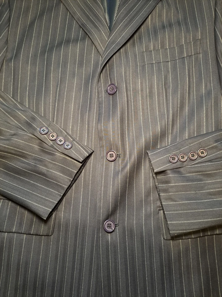 3 BUTTON Fellini Uomo 2 件套男式 44L 裤子 30x29 海军蓝胸针条纹长款 — 第 4/4 张图片