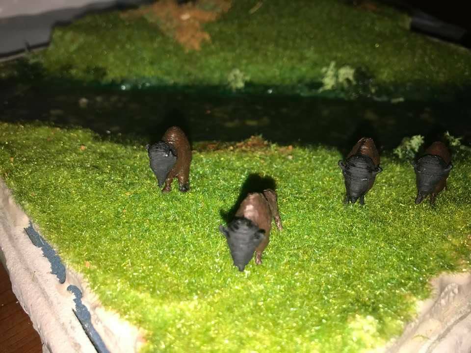 HO 1/87 Scale Bison (Buffalo) Animal Set – Painted Plastic Figures For Model Railroads & Dioramas 10 thumbnail image