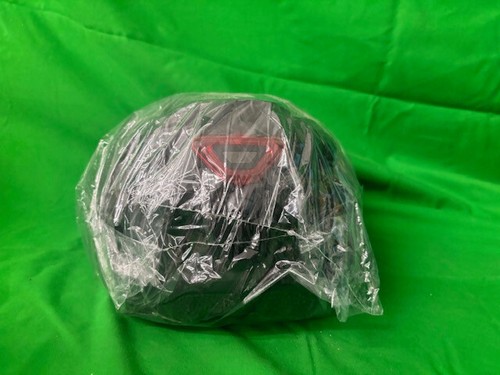 Freetown YOUTH & ADULT Rouler Bike Helmet Gear w/rear light Cycling( BLACK) NWT - Picture 2 of 7