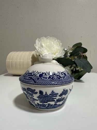 Blue Willow Churchill England Zuckerdose mit Deckel Made in England