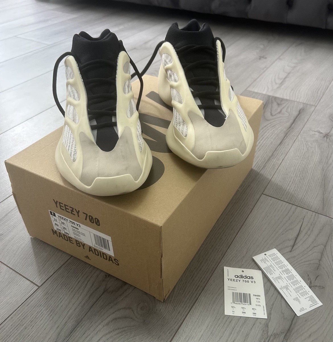 Size UK 11- Adidas Yeezy Boost 700 V3 Azael worn once