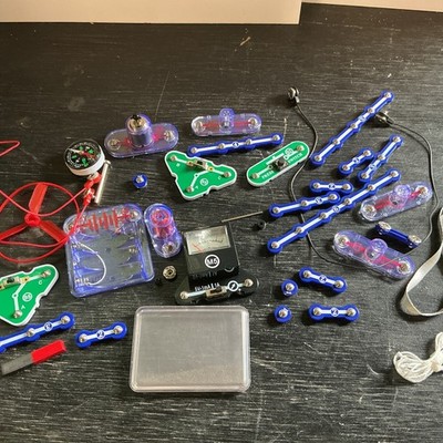 Elenco Snap Circuits Replacement Parts Lot 30 Plus Pieces, No Box
