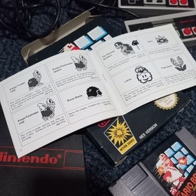 Nintendo NES, Boxed Super Mario Bros Game Pack version Great for a Collector