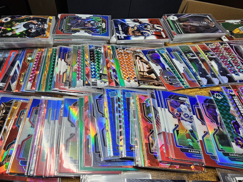 💥Enorme💥Collezione Calcio Auto MAGLIE Esordienti Prizms Lotto di 15 Carte - Foto 8 di 10