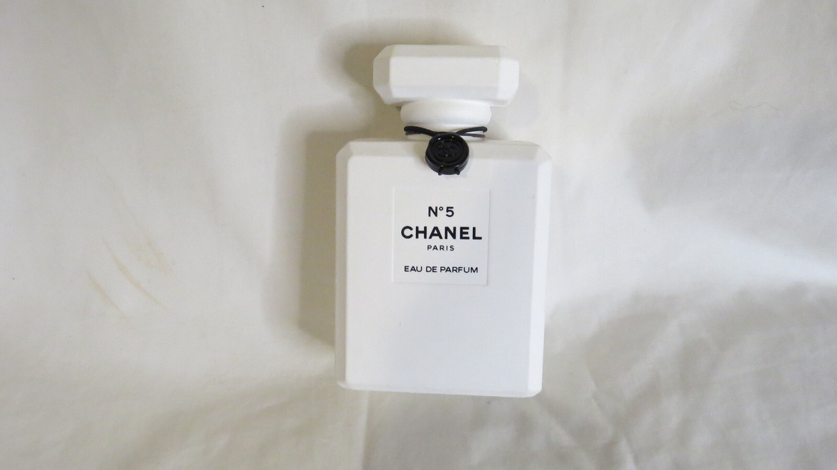 CHANEL No.5 Collector Edition Eau De Parfum Spray 100ml