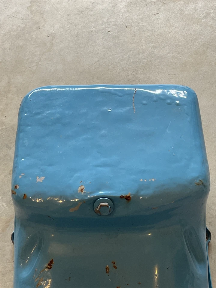 1964-68 Pontiac GTO, Grand Prix, Catalina, Firebird Oil Pan Original - Image 2 of 4