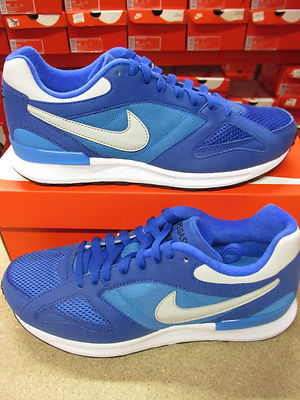 nike pegasus new racer
